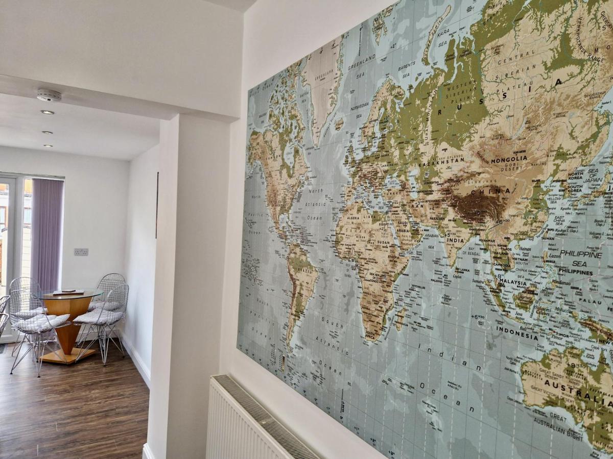 Incredible Private Rooms All With Private Bathrooms In A Fully Serviced House Next To City Centre With Free Parking Coventry Exteriér fotografie